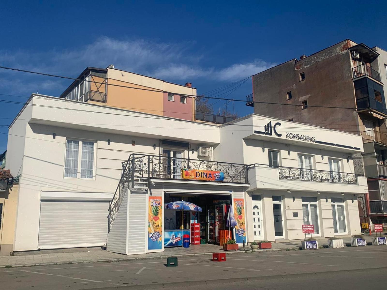Dina Lux Apartman Jagodina Esterno foto