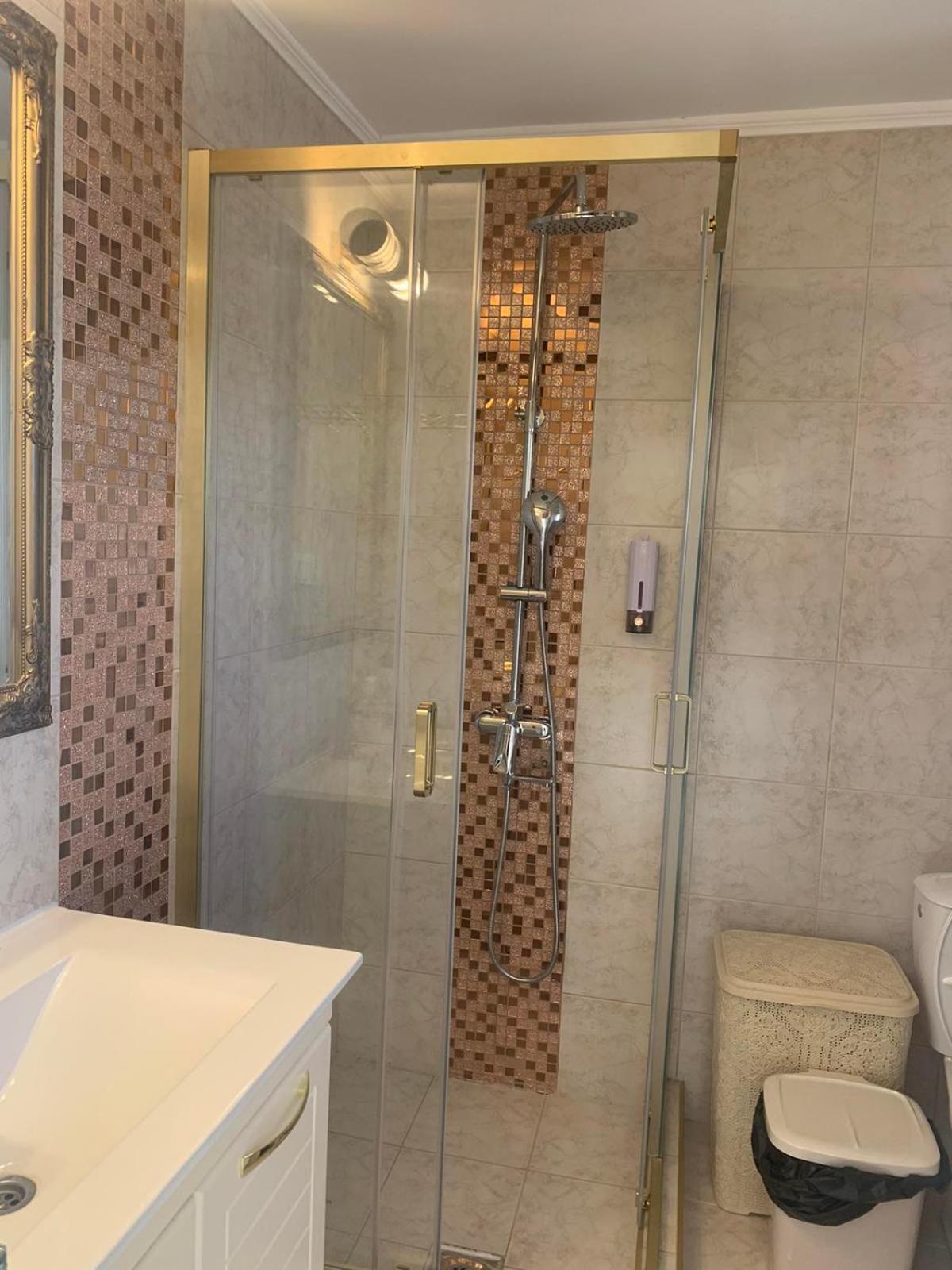 Dina Lux Apartman Jagodina Esterno foto